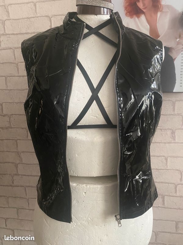 Gilet en vinyle (image 2)