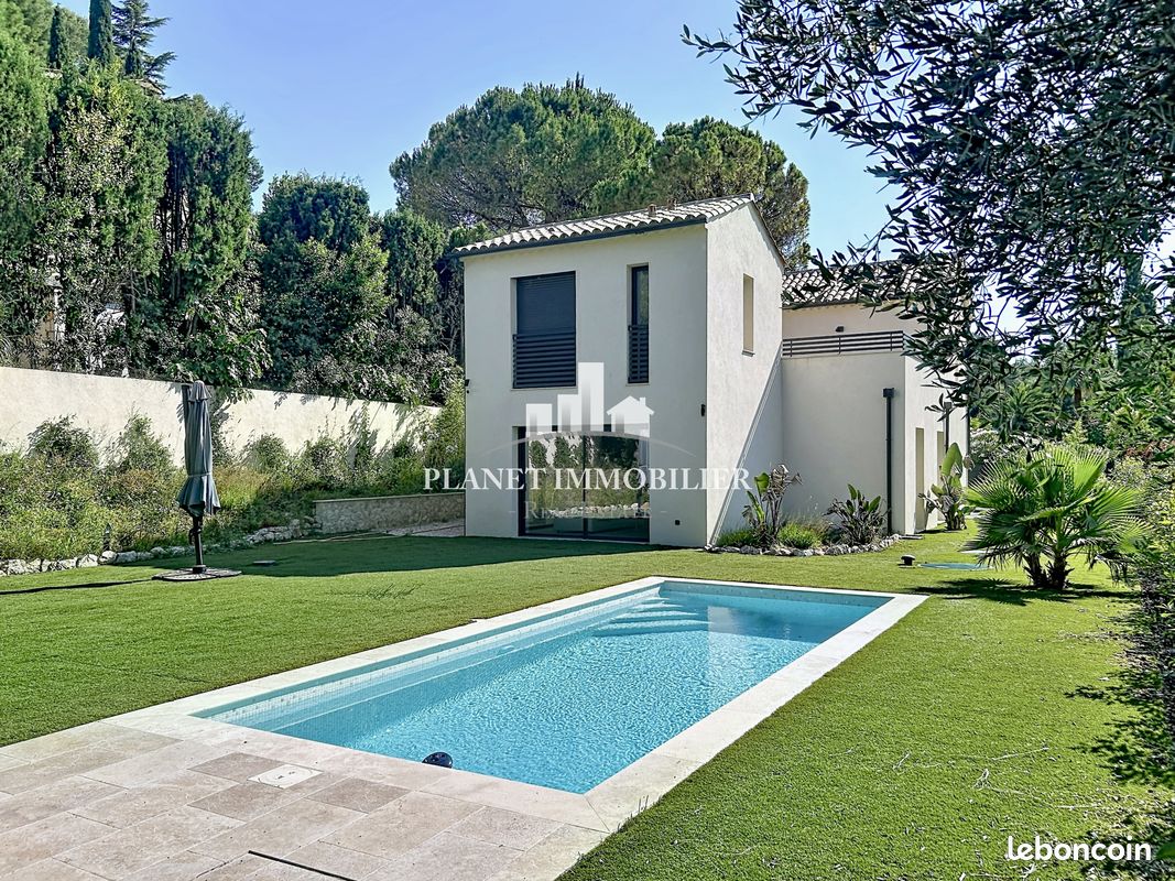 Maison 4 pièces 145 m² · à Antibes · 145 m² · 1 485 000 €
