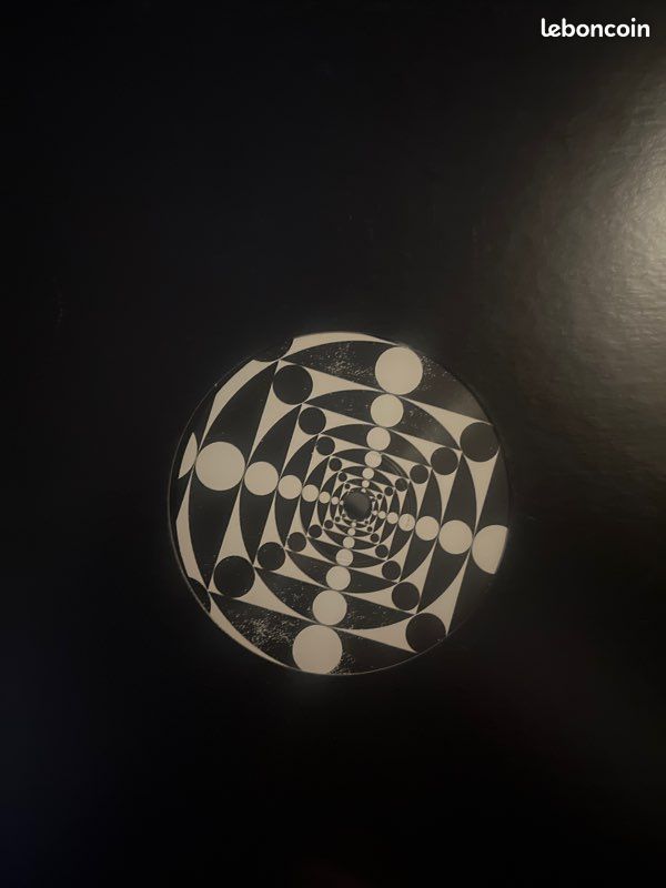 Free Blood - Royal Family (image 2)