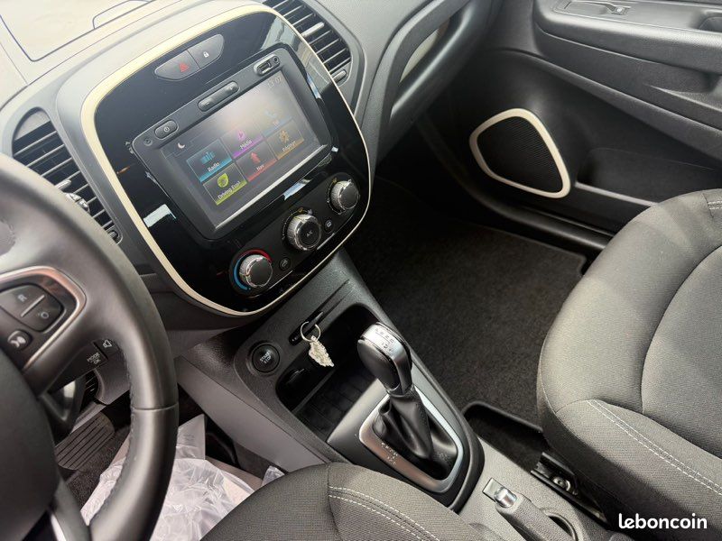 Renault captur ph2 1.5 dci 90ch edc intens faibles kms excellent état (image 7)