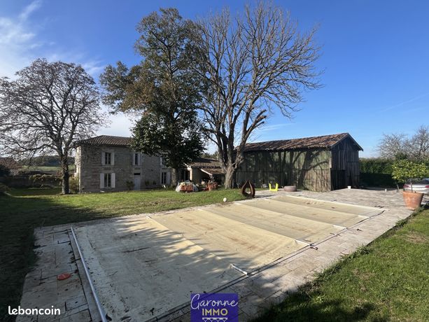 Maison 7 pièces 220 m²