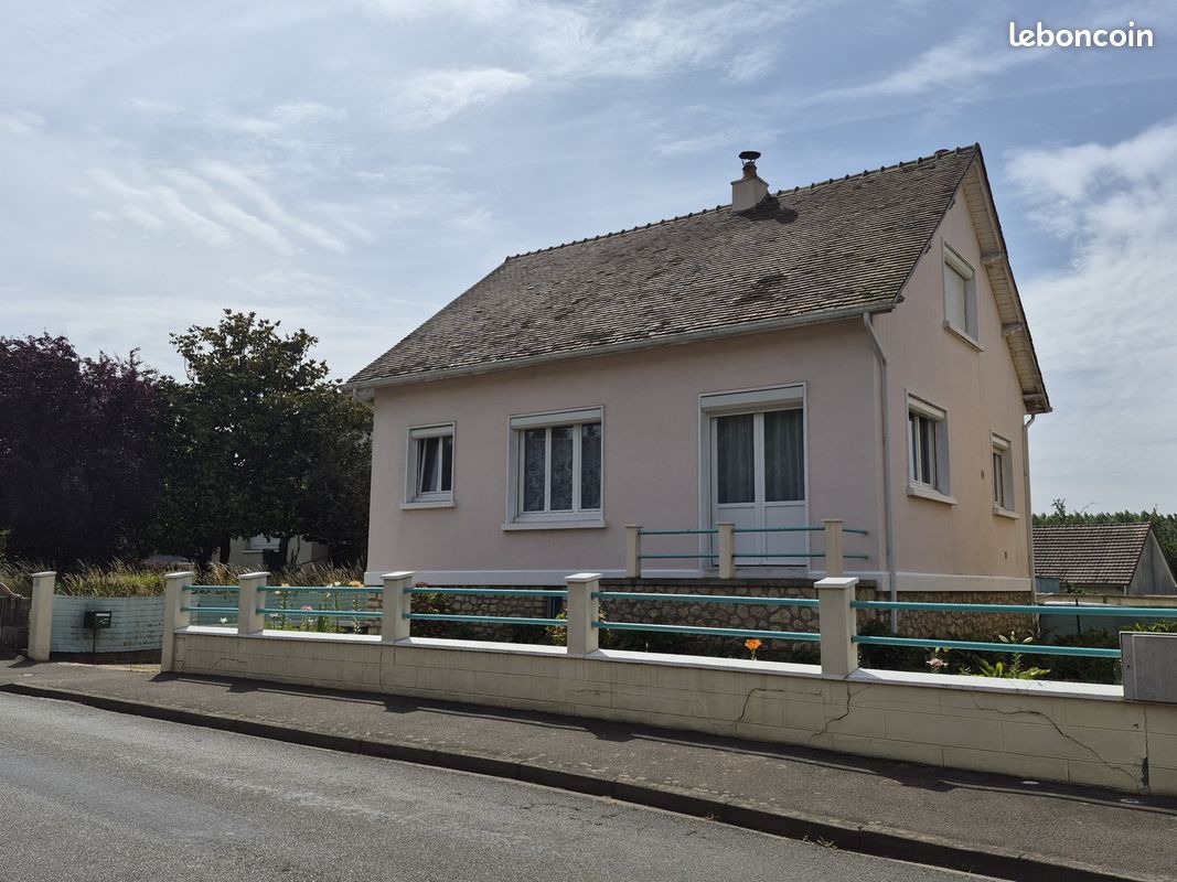 Maison 4 pièces 116 m² · à Montfort-le-Gesnois · 116 m² · 126 100 €