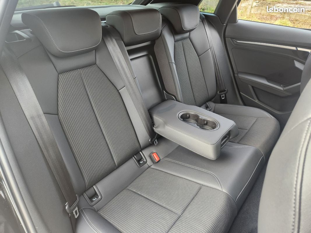 AUDI A3 SPORTBACK BUSINESS 40 e-tron 204 S tronic 6 Business line HYBRIDE RECHARGEABLE/SUIVI AUDI/GARANTIE 6 MOIS (image 12)