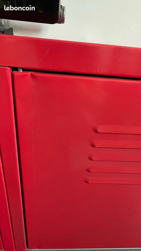 Casier métal IKEA rouge (image 3)