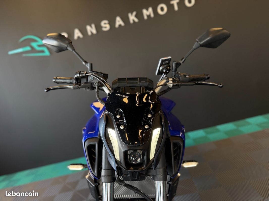 Yamaha mt 07 a2 / tres bon etat / full suivi yamaha (image 4)