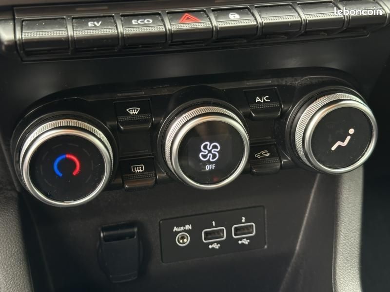 Renault Clio 1.6 E-Tech hybride 140ch Business -21N (image 25)