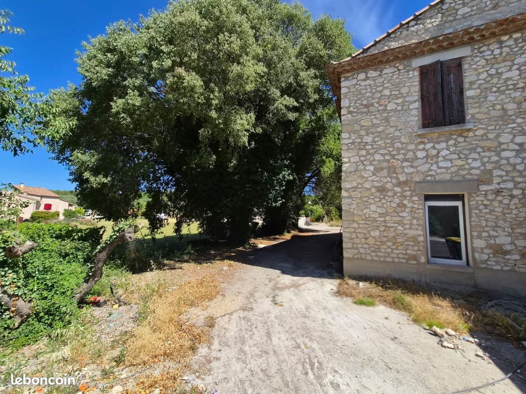 Maison 3 pièces 80 m² · à Sommières · 80 m² · 147 000 €