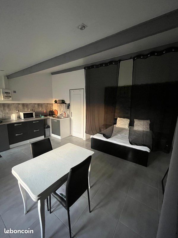 Appartement a louer etampes - 1 pièce(s) - 25 m2 - Surfyn