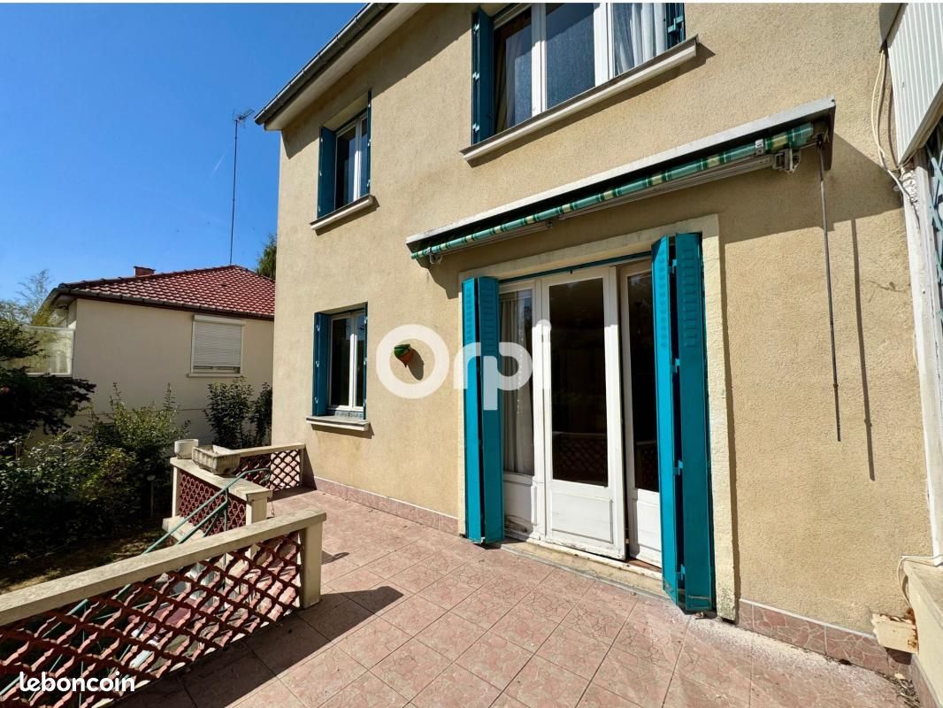 Maison 4 pièces 94 m² · à Saint-Quentin · 94 m² · 100 500 €