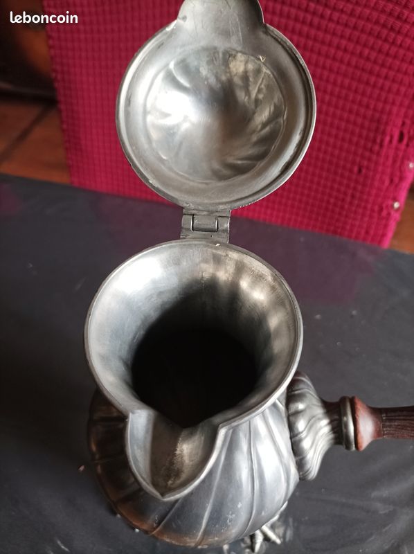 Chocolatière en etain - pattes de poules (image 6)