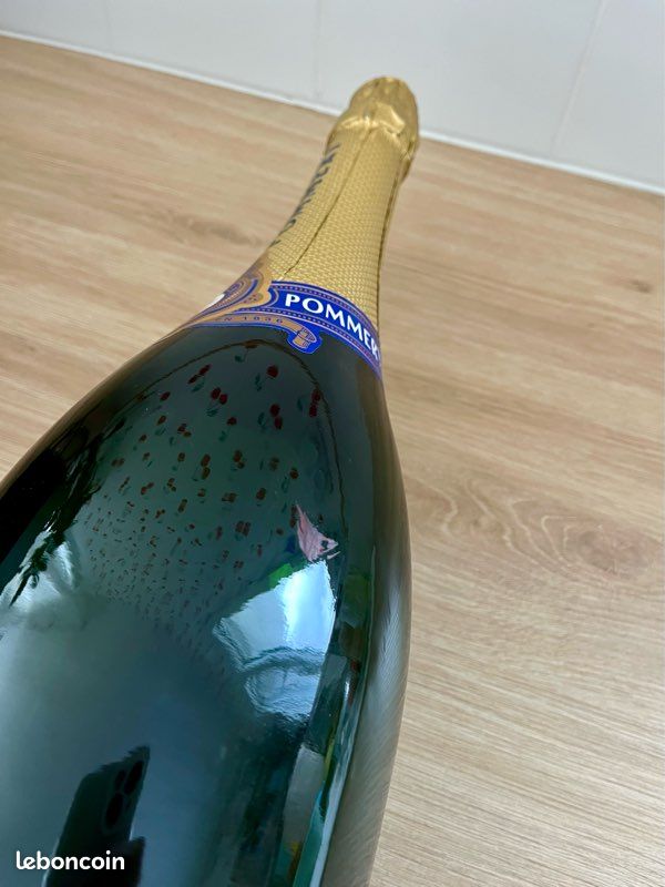 Jéroboam factice Champagne Pommery “Brut Royal” 3L – Pièce de décoration luxe mariage événementiel (image 13)
