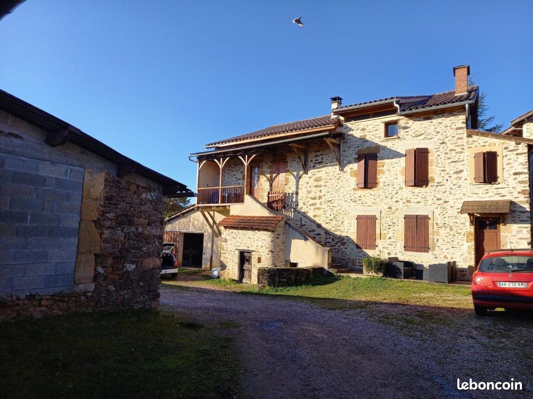 Appartement 1 pièce 60 m² · à Bagnac-sur-Célé · 60 m² · 480 €/mois