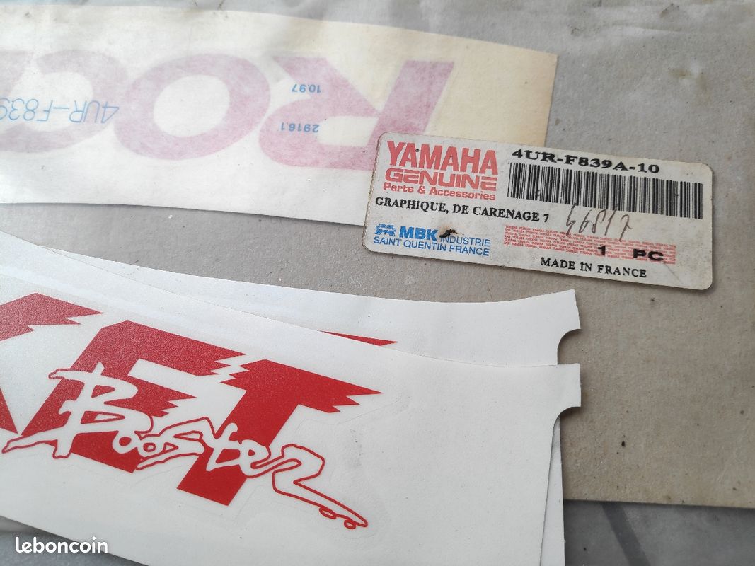 Stickers, Autocollants bas de caisse Rocket F1 assistance Bridgestone rouge et noir (image 2)