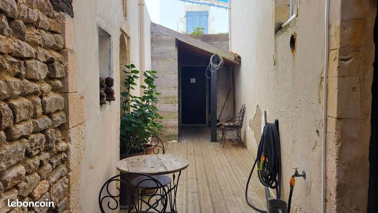 Immeuble 10 pièces 175 m²