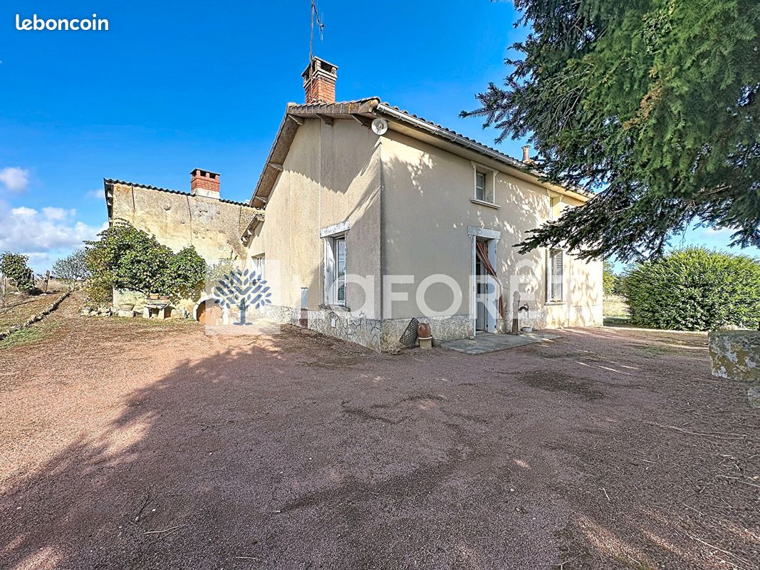 Maison 3 pièces 52 m² · à La Grimaudière · 52 m² · 56 500 €