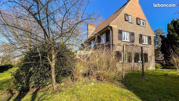 Maison 9 pièces 195 m²