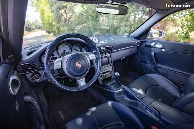 PORSCHE 911 Carrera 4S 997 BV6 Pack Chrono (image 7)