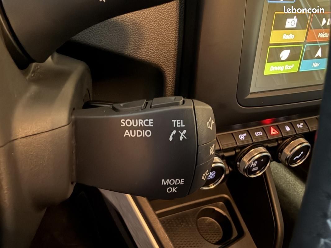 Dacia Duster BLUE 1.5 DCI 115 PRESTIGE (image 14)