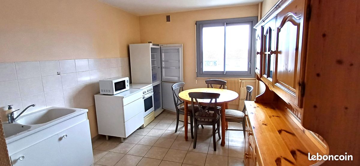 Appartement 1 pièce 34 m² · à Bourg-en-Bresse · 34 m² · 500 €