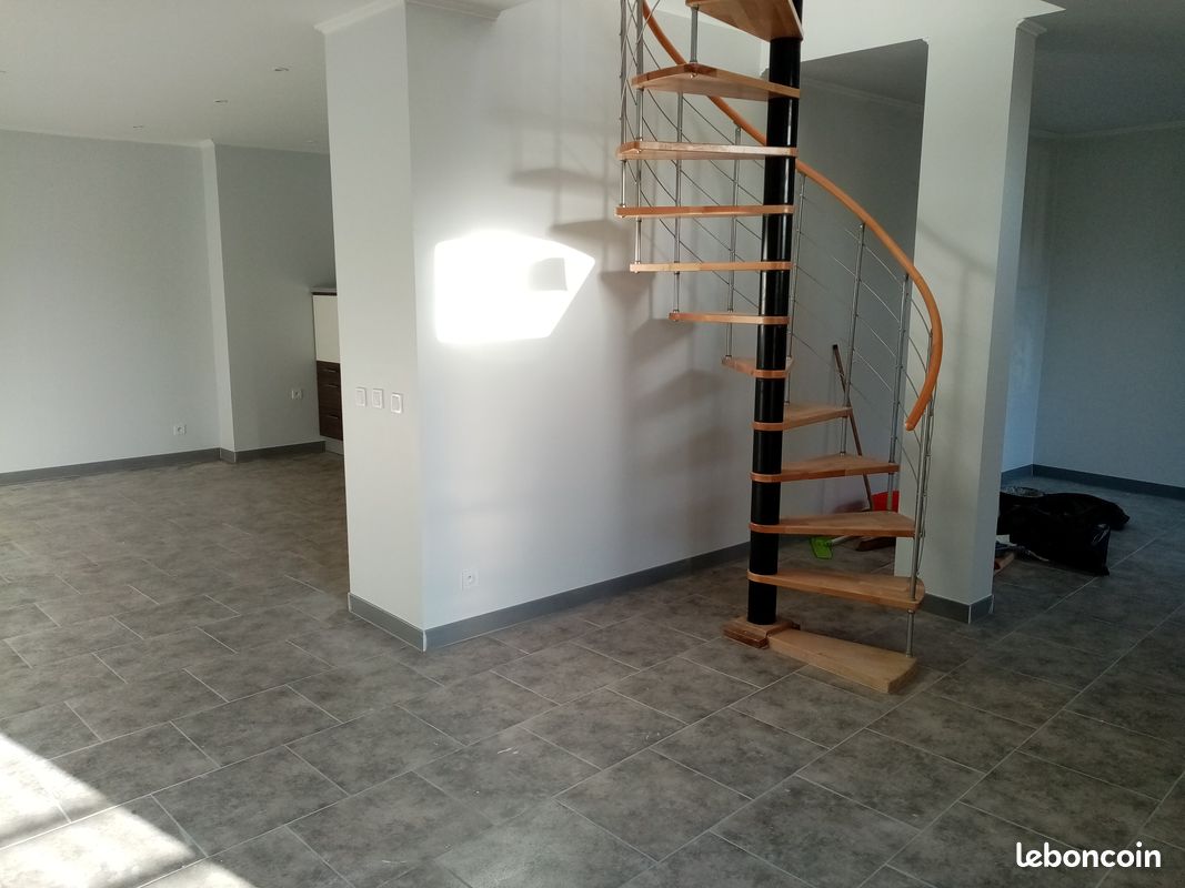 Appartement 3 pièces 90 m² · à Châtellerault · 90 m² · 615 €/mois