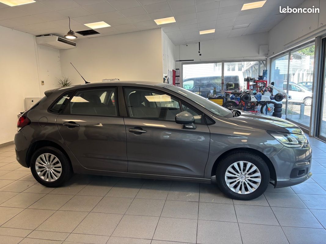 Citroën C4 1,6L 100cv HDI FEEL (image 7)