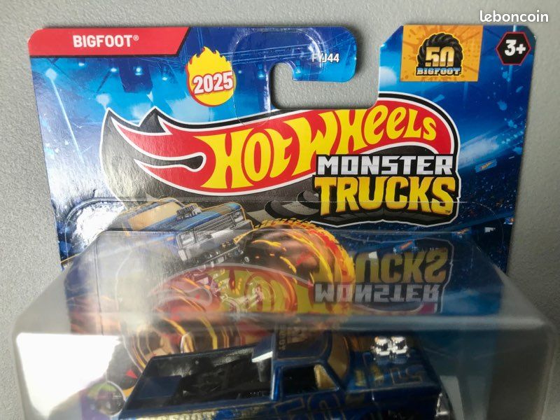 🦶 BIGFOOT. Hot Wheels 2025. Monster Trucks. Leading Legends 3/7 (image 3)