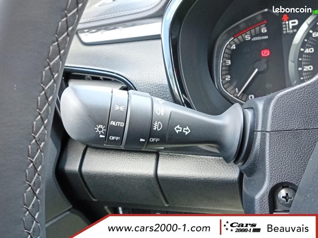 Isuzu D-max SPACE CABINE M/T NITRO SPORT - 2,2 AT 2026 (image 17)