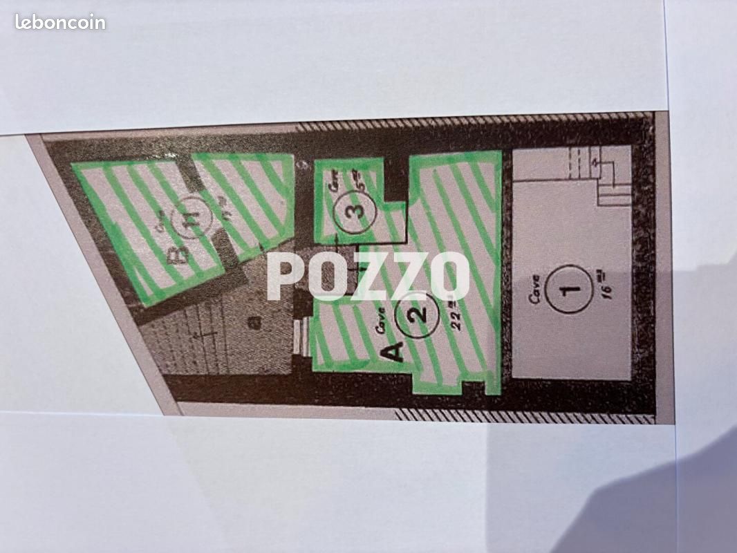Local commercial 46 m² · à Granville · 46 m² · 15 000 €