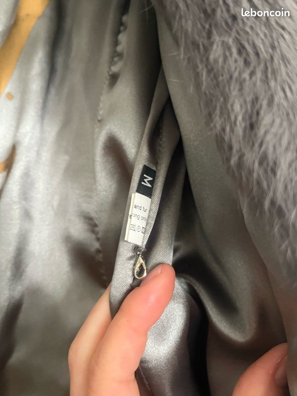 Manteau en fourrure de lapin grise (image 13)