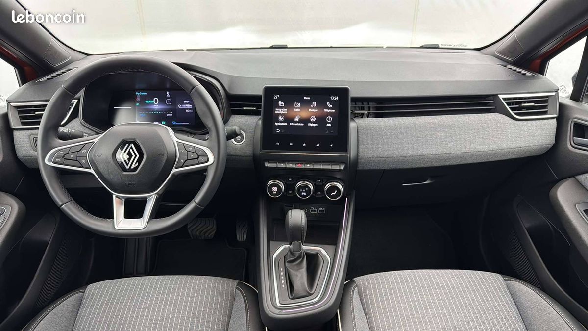 Renault clio e tech full hybrid 145 techno (image 3)