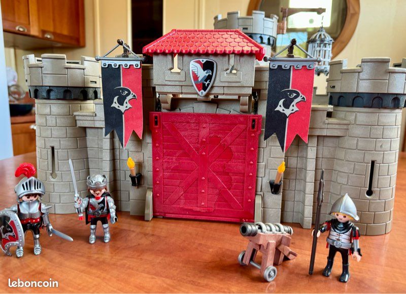 PLAYMOBIL CHATEAU 6001 Citadelle des Chevaliers de l'Aigle EUR 39,90