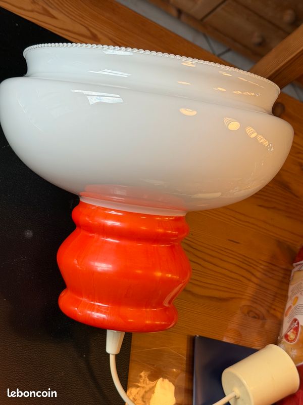 Lustre en opaline blanc et orange vintage (image 16)