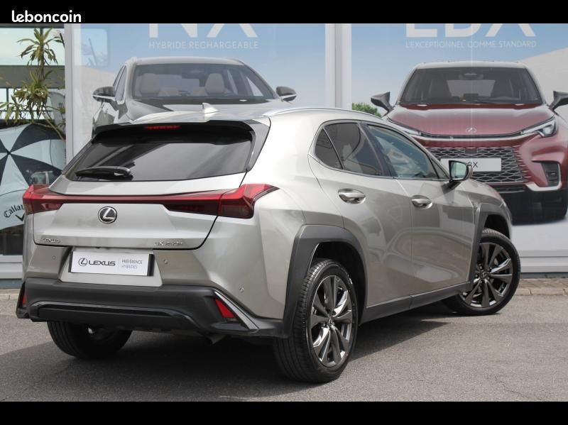 Lexus UX 250h F SPORT Design 2WD (image 6)