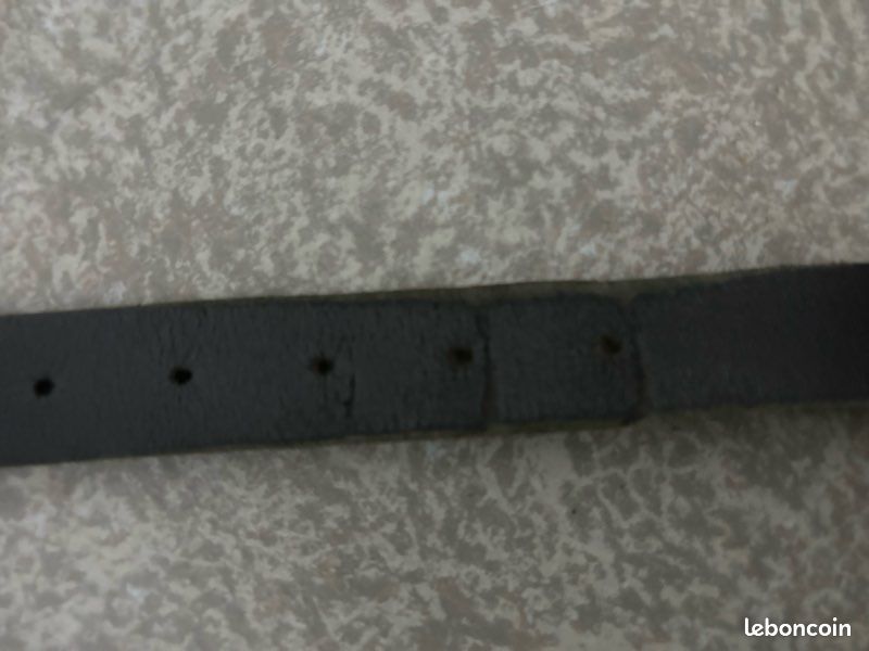Ceinture style Western / Cowboy noire à boucles gravées (image 2)