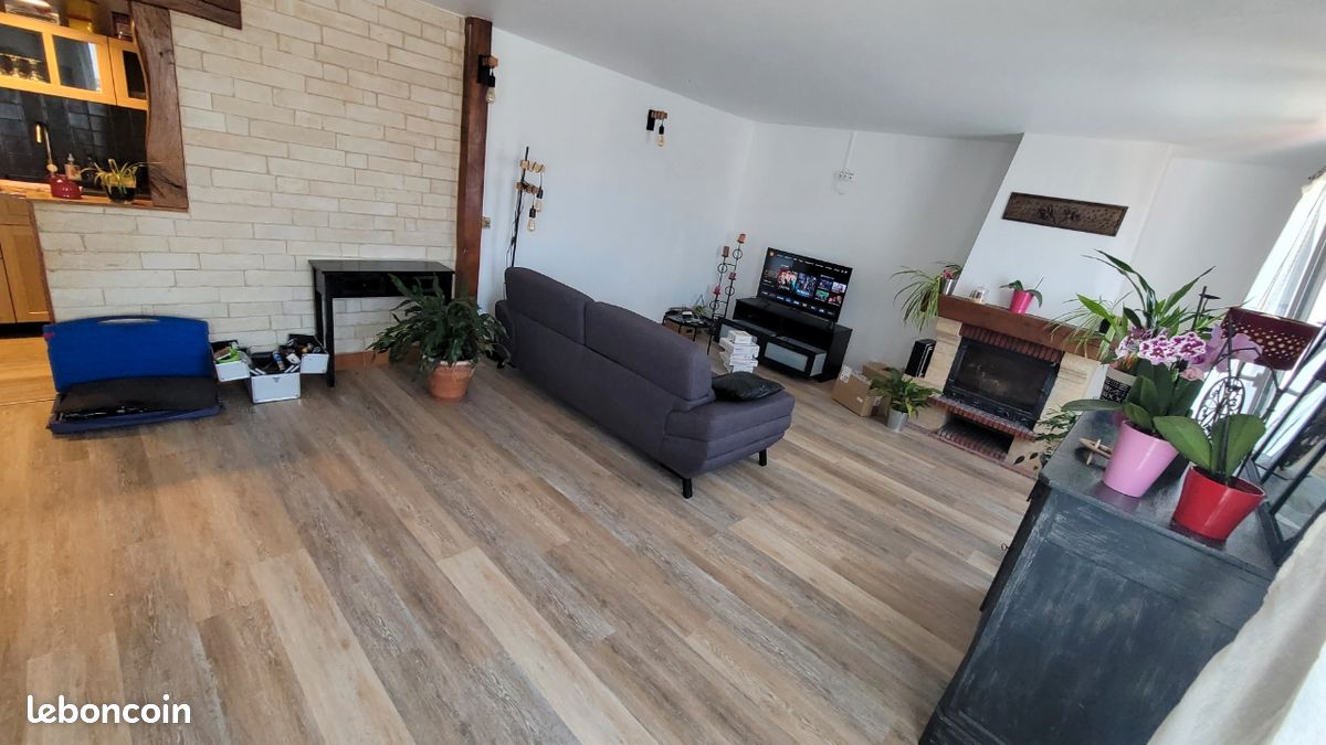 Maison 6 pièces 119 m² · à Montpon-Ménestérol · 119 m² · 870 €/mois