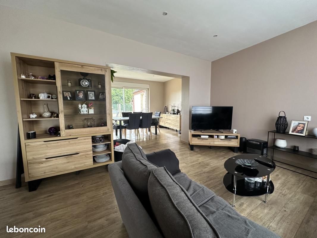 Maison 7 pièces 135 m² · à Honnechy · 135 m² · 145 000 €