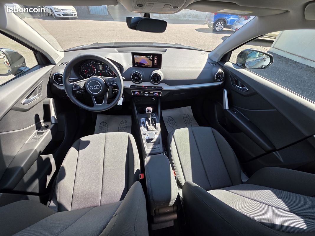 Audi Q2 35 TFSI 150CH BUSINESS LINE S TRONIC 7 (image 12)