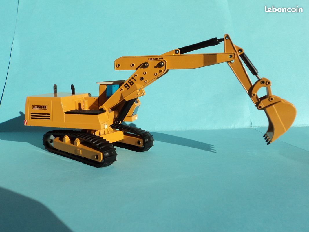POCLAIN TCB BAGGER TIEFLÖFFEL RAUPEN BOURBON 1:43 OVP | UK