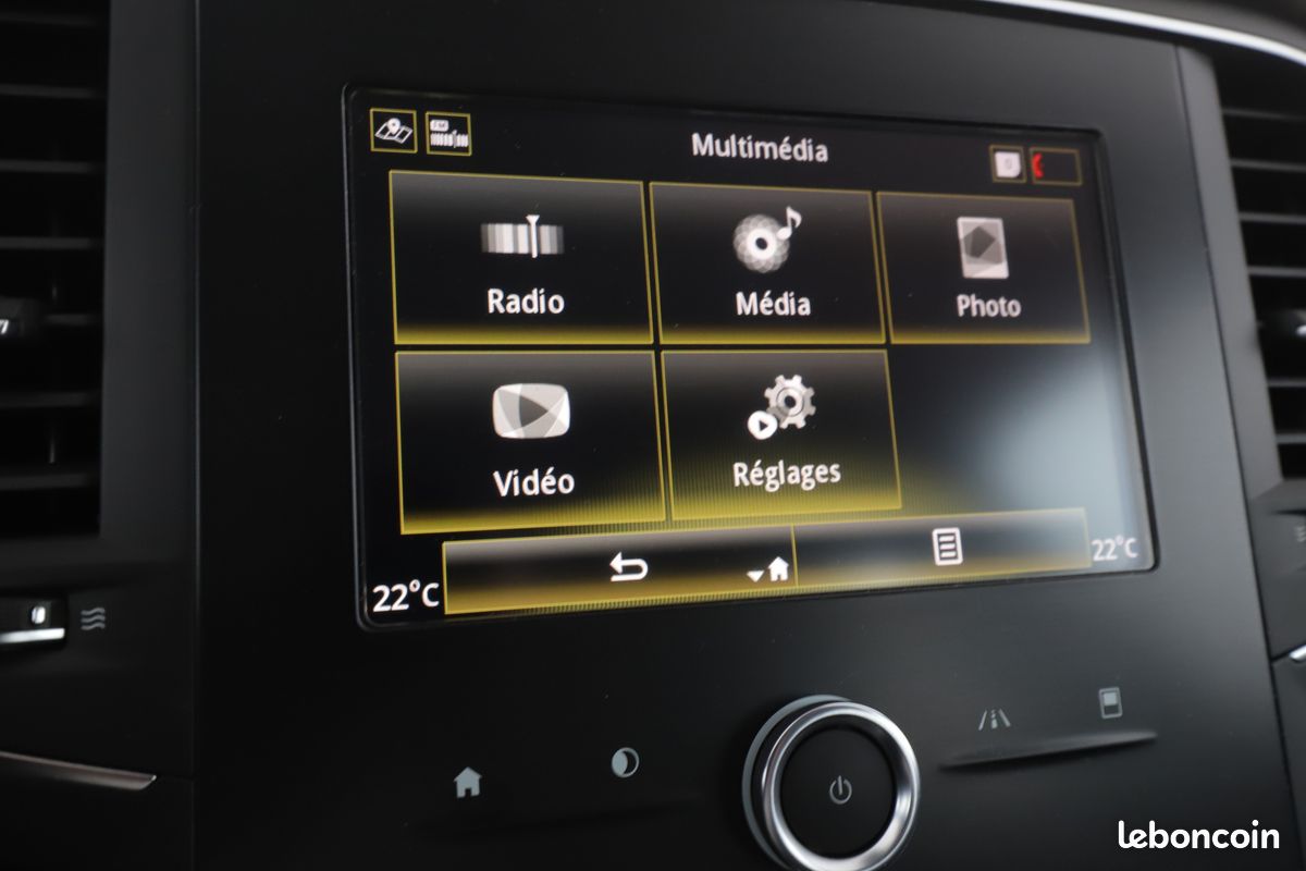 Renault Mégane 1.5 dCi Blue Business EDC 115 ch (image 18)