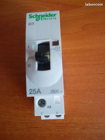 Contacteur Manuel Schneider Electric Acti9 ICT 25A 2NO 230-240V - A9C25732 - Pour Moteurs & éclairages