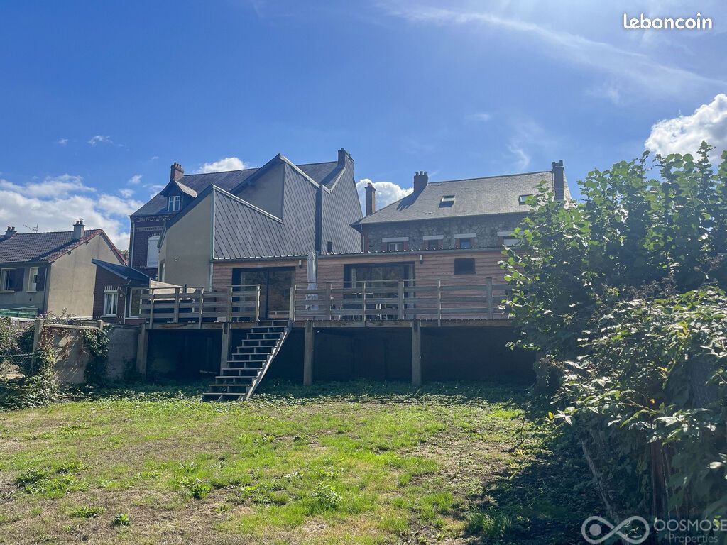 Maison 8 pièces 240 m² · à Haybes · 240 m² · 365 000 €