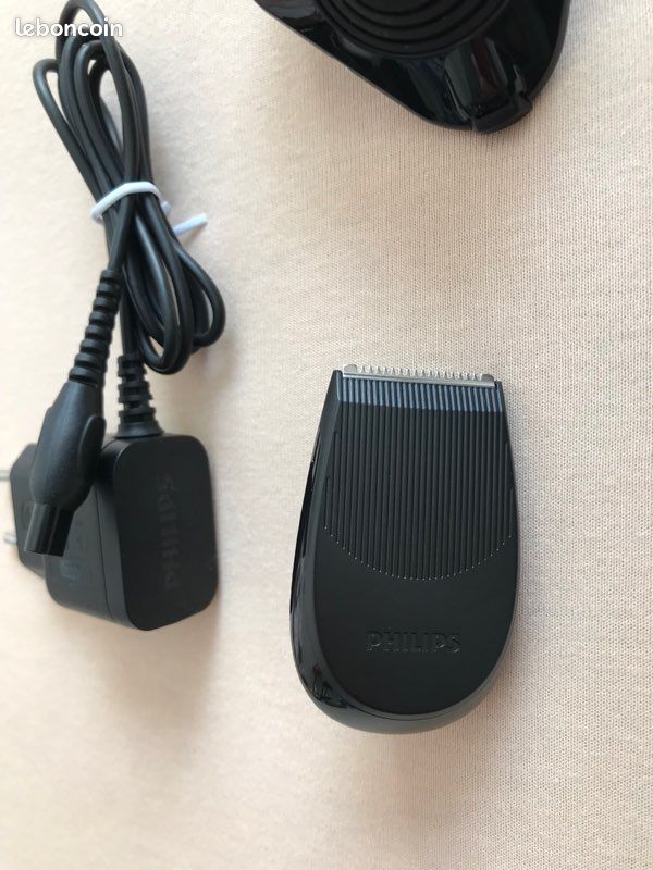 Rasoir PHILIPS S9000 Prestige + 1 tête de rechange en plus ,comme neuf (image 18)
