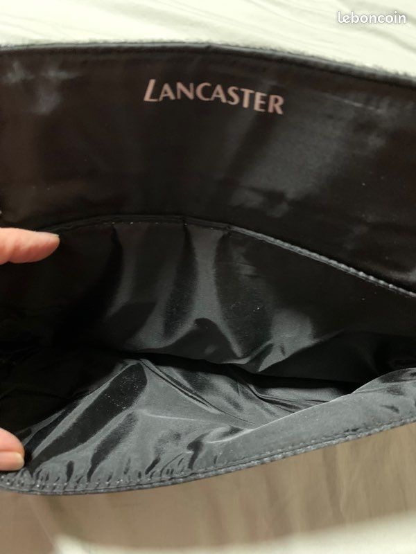 Pochette à main lancaster noire (image 4)