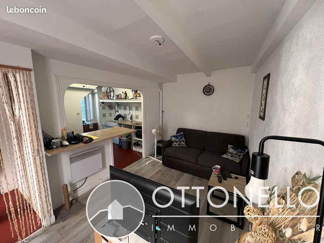 Maison 2 pièces 52 m² · à Roquebrune-sur-Argens · 52 m² · 630 €/mois