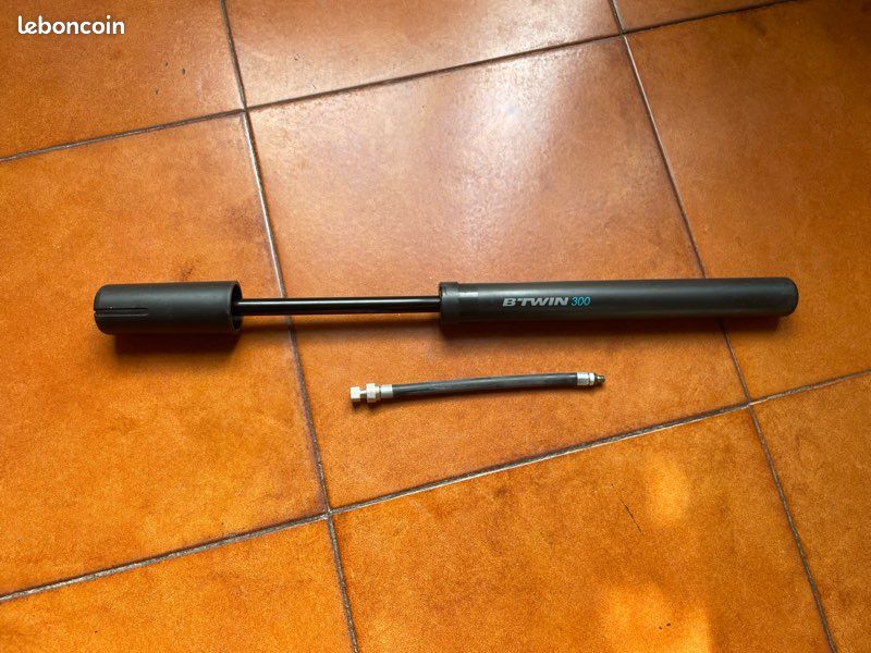 Pompe btwin 300 (image 2)