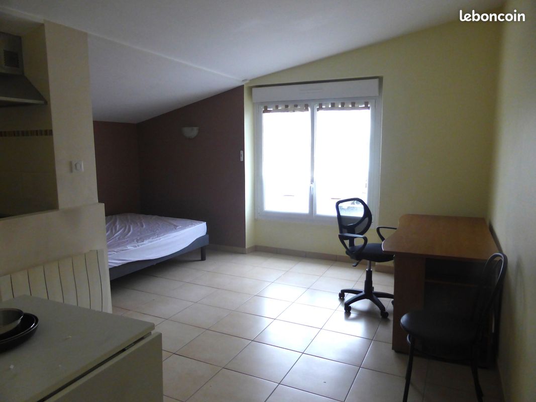Appartement 1 pièce 22 m² · à Bressuire · 22 m² · 311 €