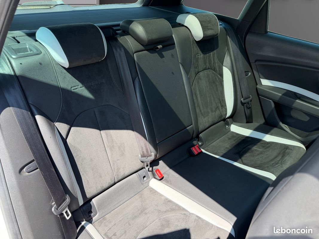 SEAT LEON 2.0 TSI 280 CUPRA CarPlay Toit ouvrant pano Sièges sport chauffants Garantie 12 mois (image 11)