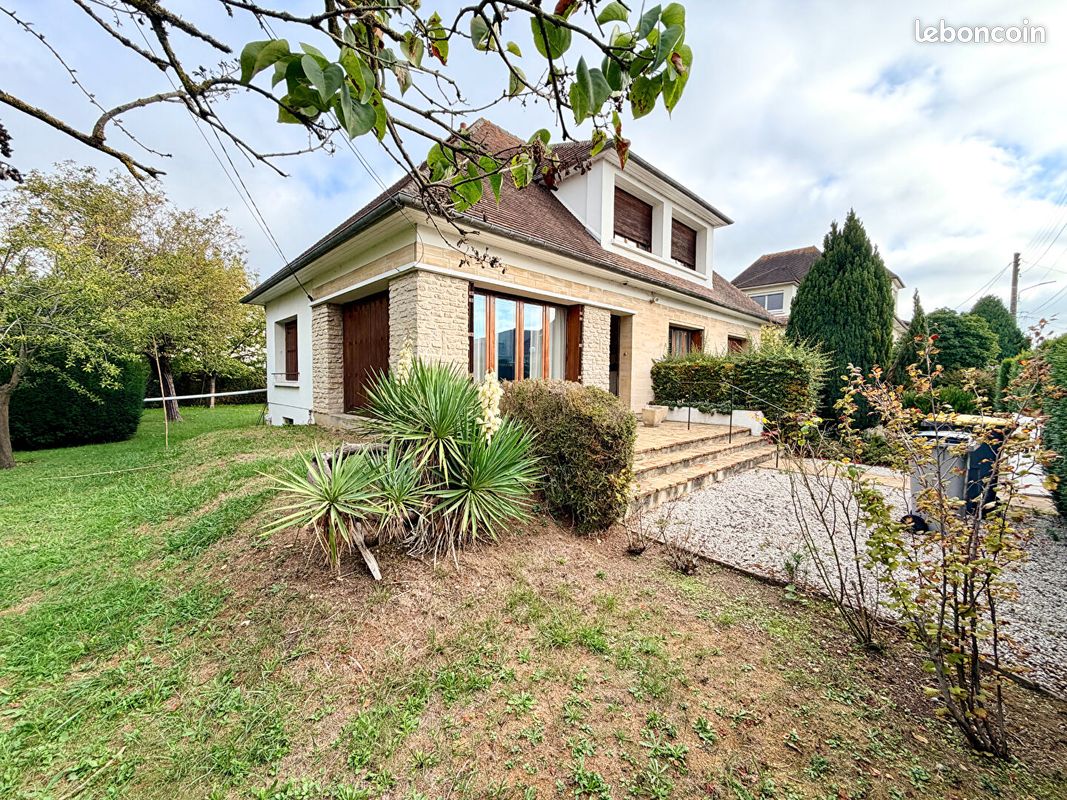 Maison 6 pièces 140 m² · à Caen · 140 m² · 420 000 €