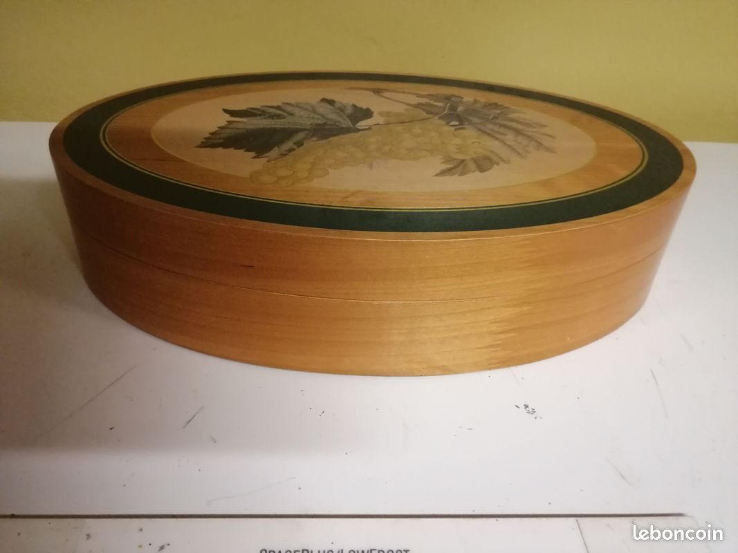Coffret de deux bouteilles de vin (image 2)