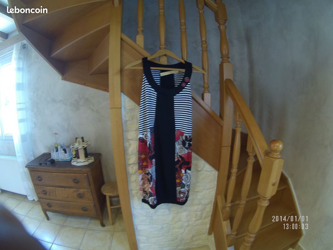 Robe (image 3)